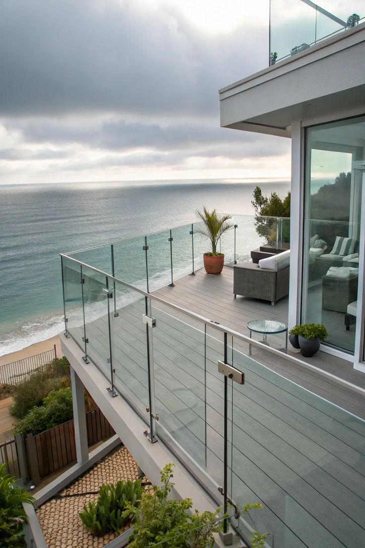 18+ Stylish Beach House Deck Railing Ideas
